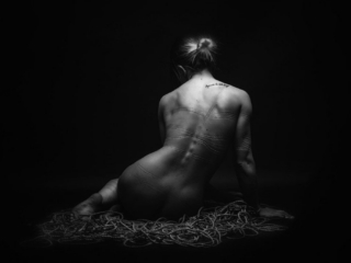 nööride jäljed kehal - aktifoto nööride jäljed kehal - aktifoto